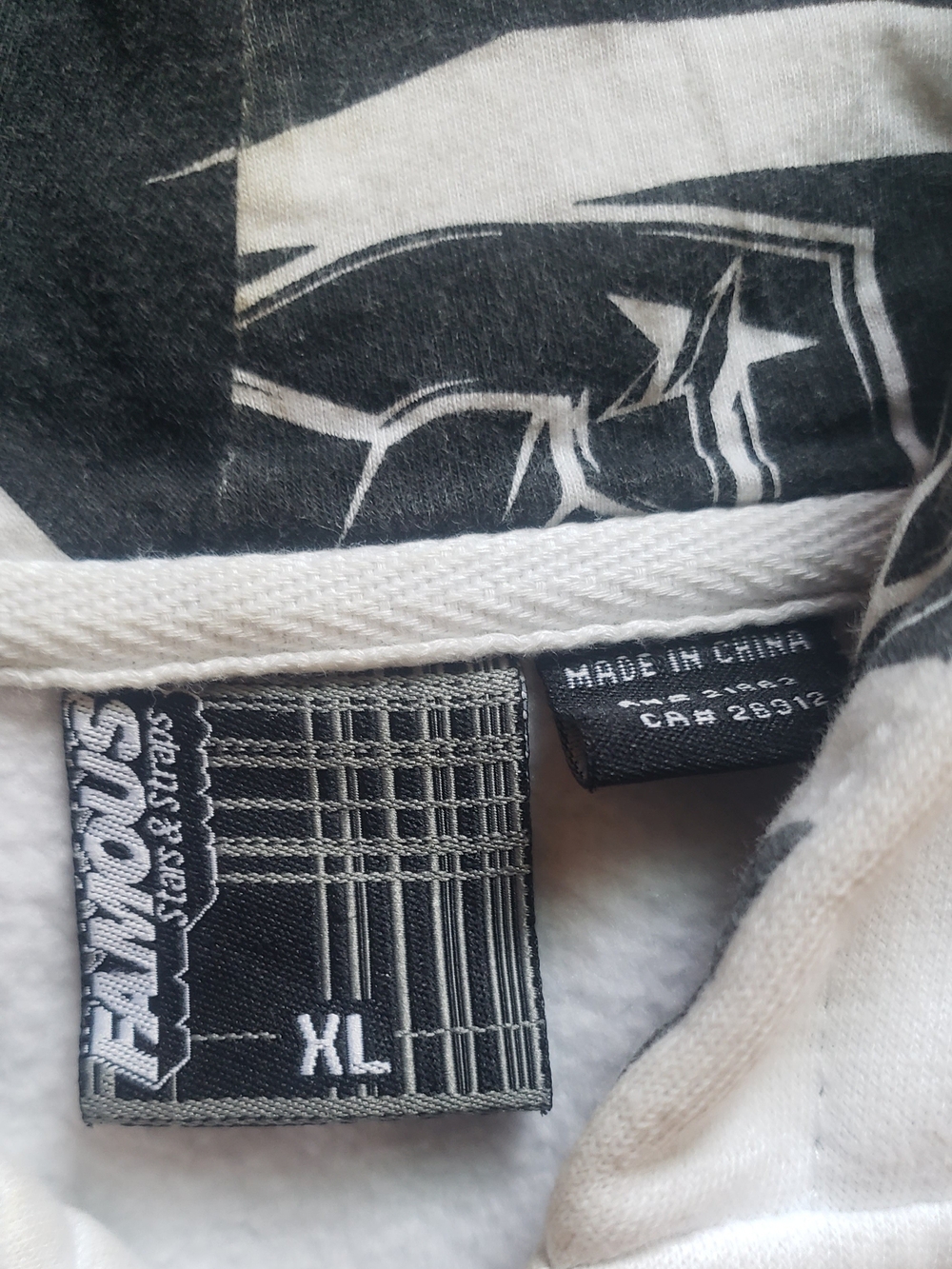 Famous Stars & Straps White Black Full Zip Hoodie XL Vintage Y2k - Picture 2 of 5